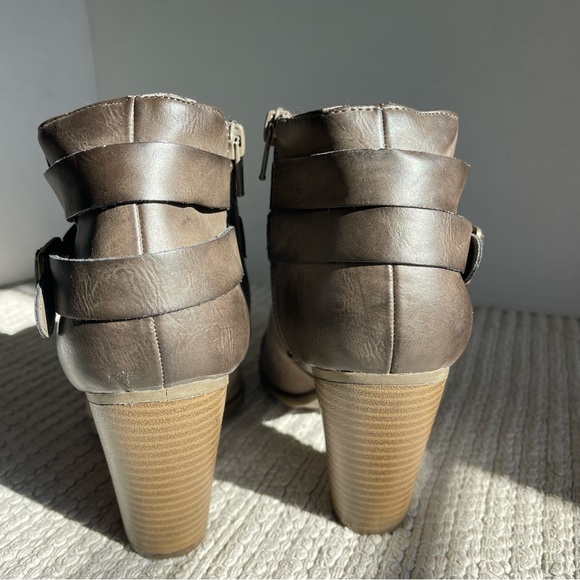 Lauren Conrad Ankle Booties - Women size 8.5 - Picture 8 of 16